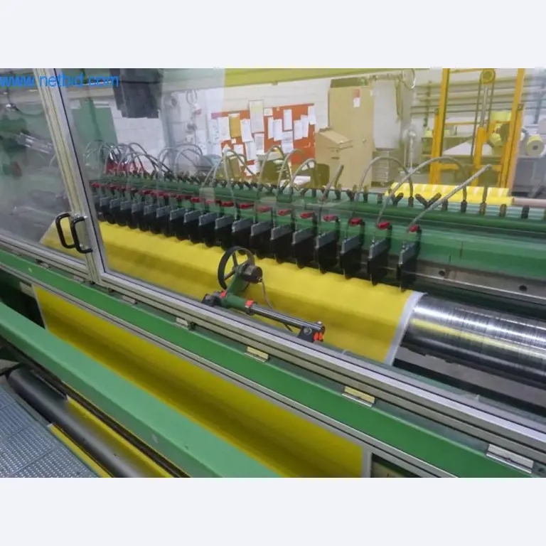 Máquinas para acabamento e fabrico de têxteis-3