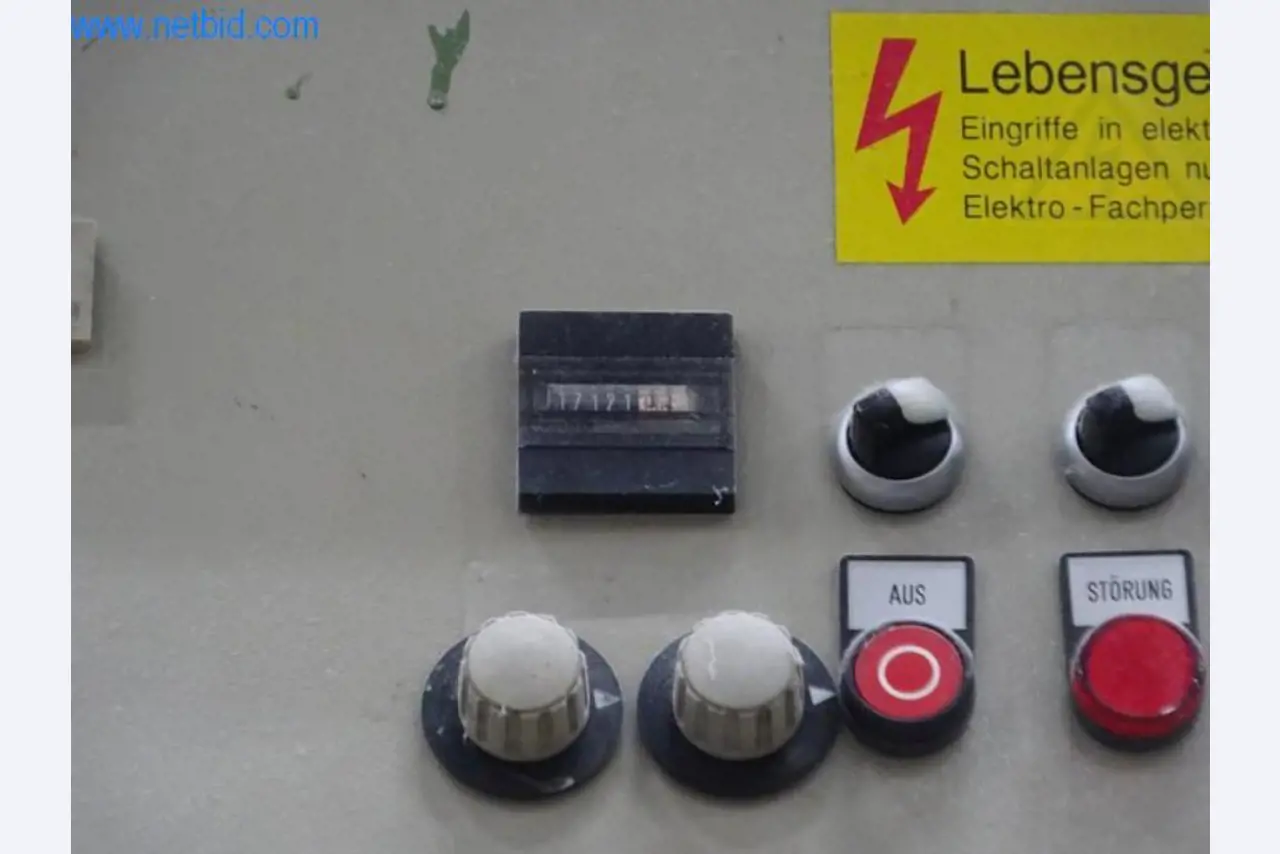 Máquinas para acabamento e fabrico de têxteis-6