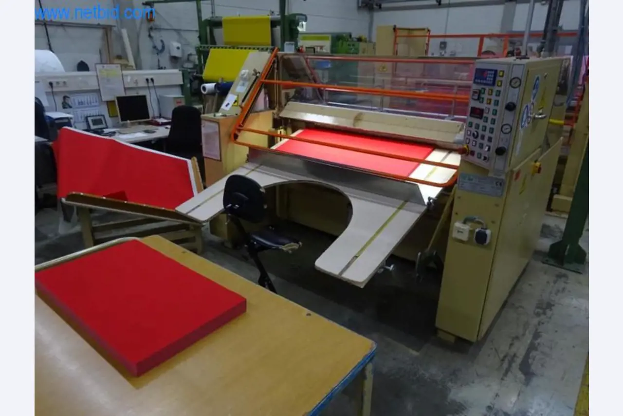 Máquinas para acabamento e fabrico de têxteis-5