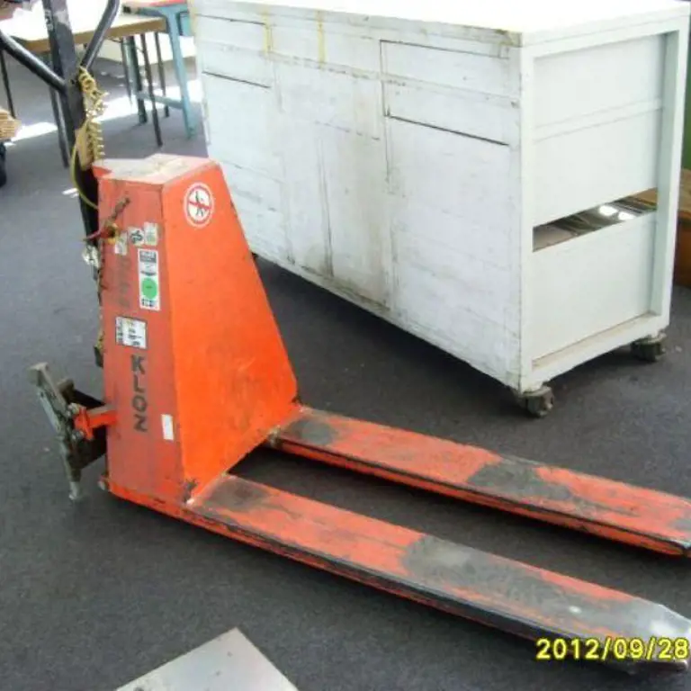 electric forklift Klotz 1007