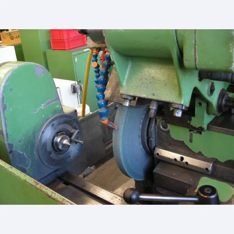 gepflegte Schleifmaschinen-2