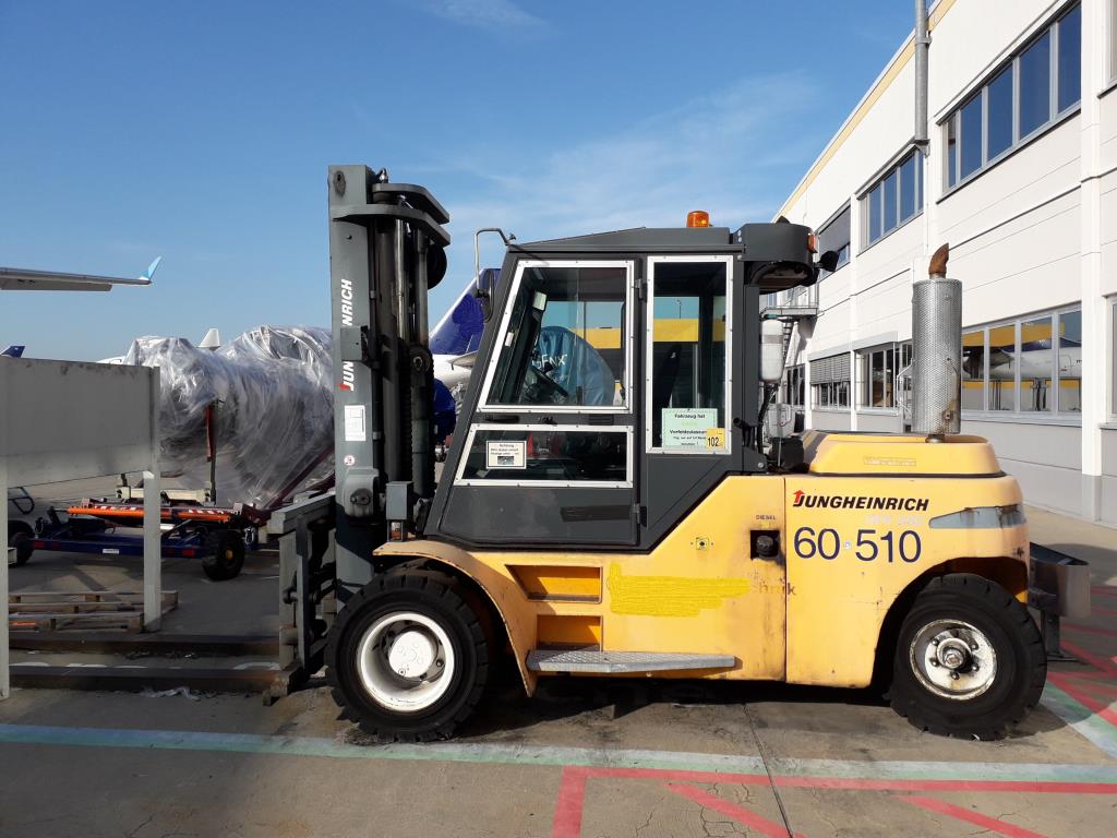 Gepflegte Flurförderfahrzeuge-1