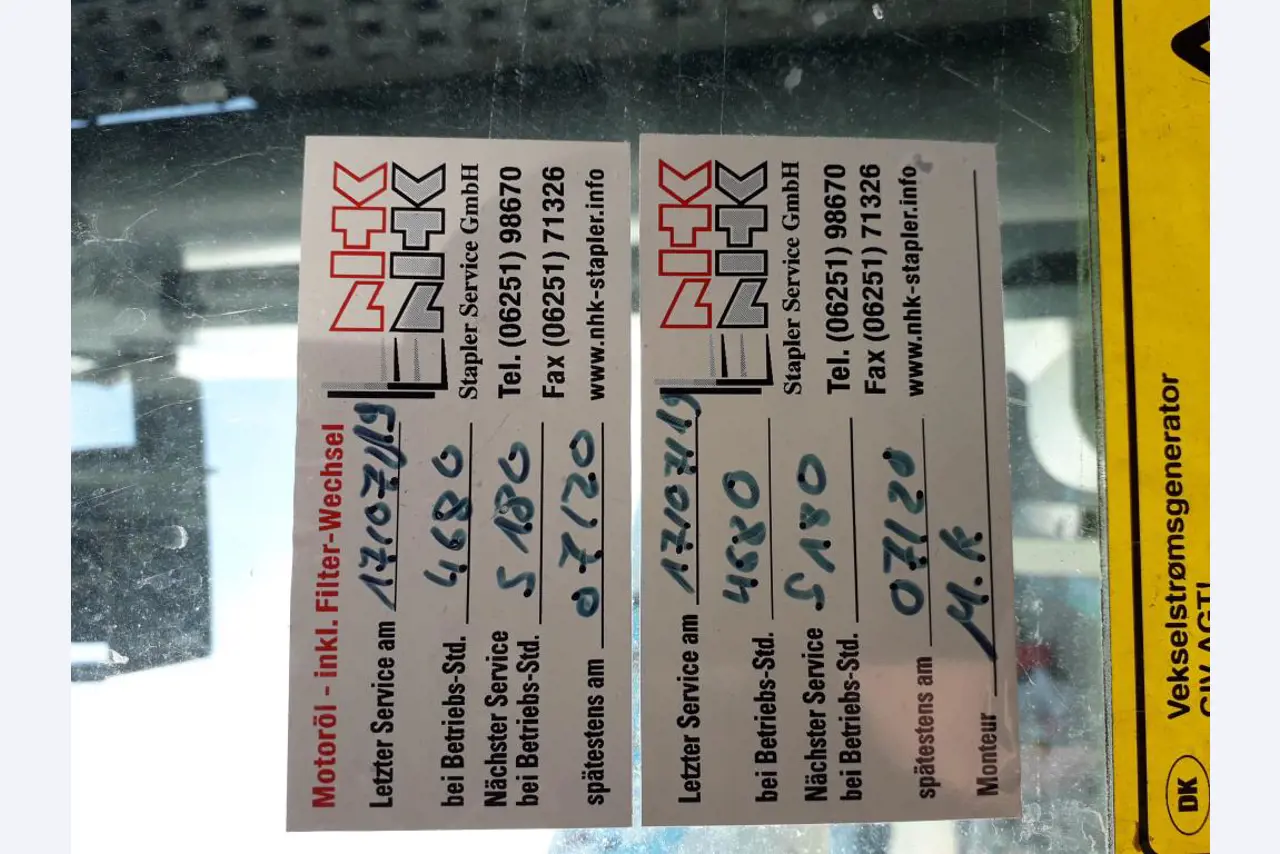 Gepflegte Flurförderfahrzeuge-6