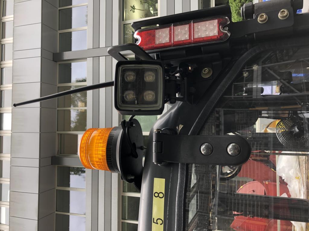 Gepflegte Flurförderfahrzeuge-3