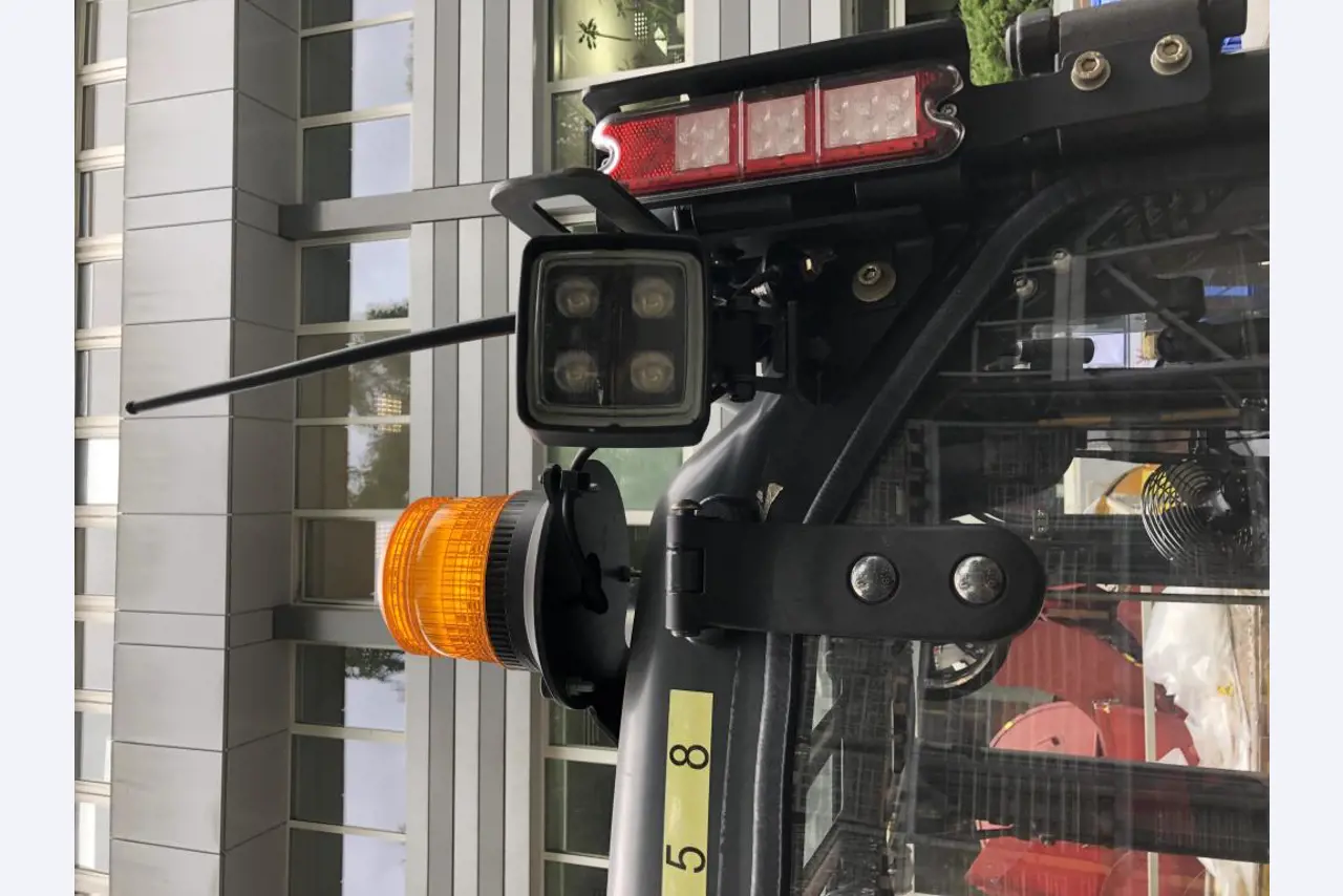 Gepflegte Flurförderfahrzeuge-3