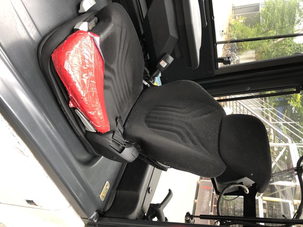 Gepflegte Flurförderfahrzeuge-9