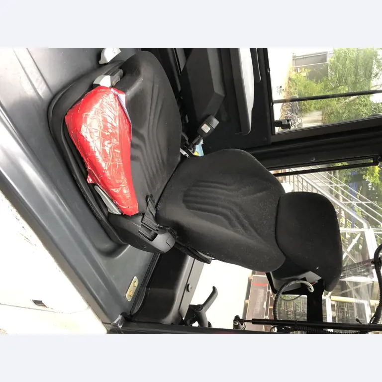 Gepflegte Flurförderfahrzeuge-9