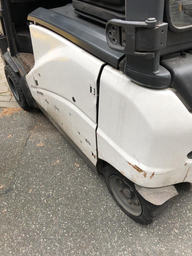 Gepflegte Flurförderfahrzeuge-14