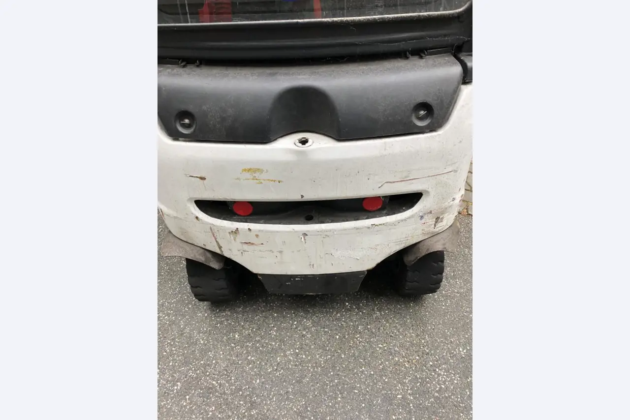 Gepflegte Flurförderfahrzeuge-15