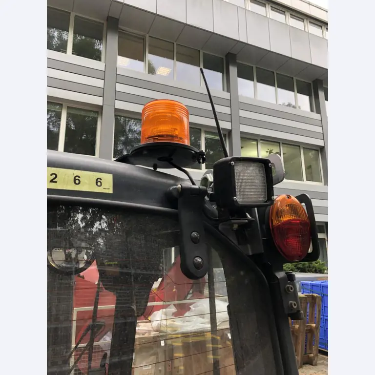 Gepflegte Flurförderfahrzeuge-18