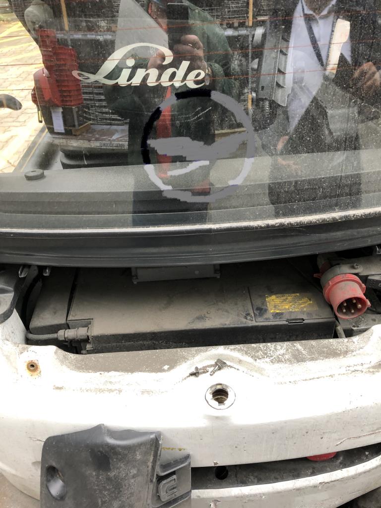 Gepflegte Flurförderfahrzeuge-19