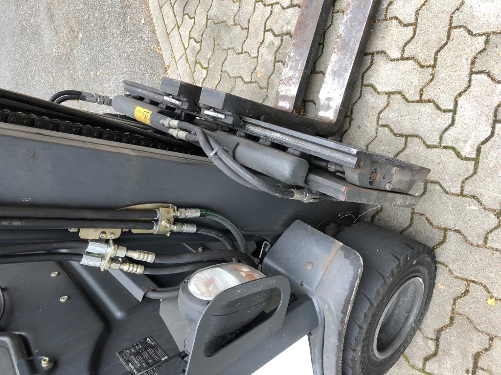 Gepflegte Flurförderfahrzeuge-8