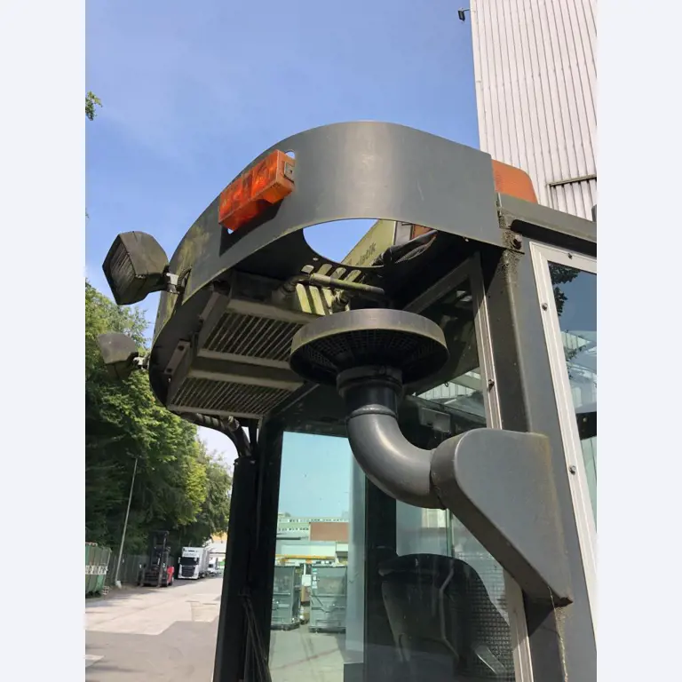 Gepflegte Flurförderfahrzeuge-7