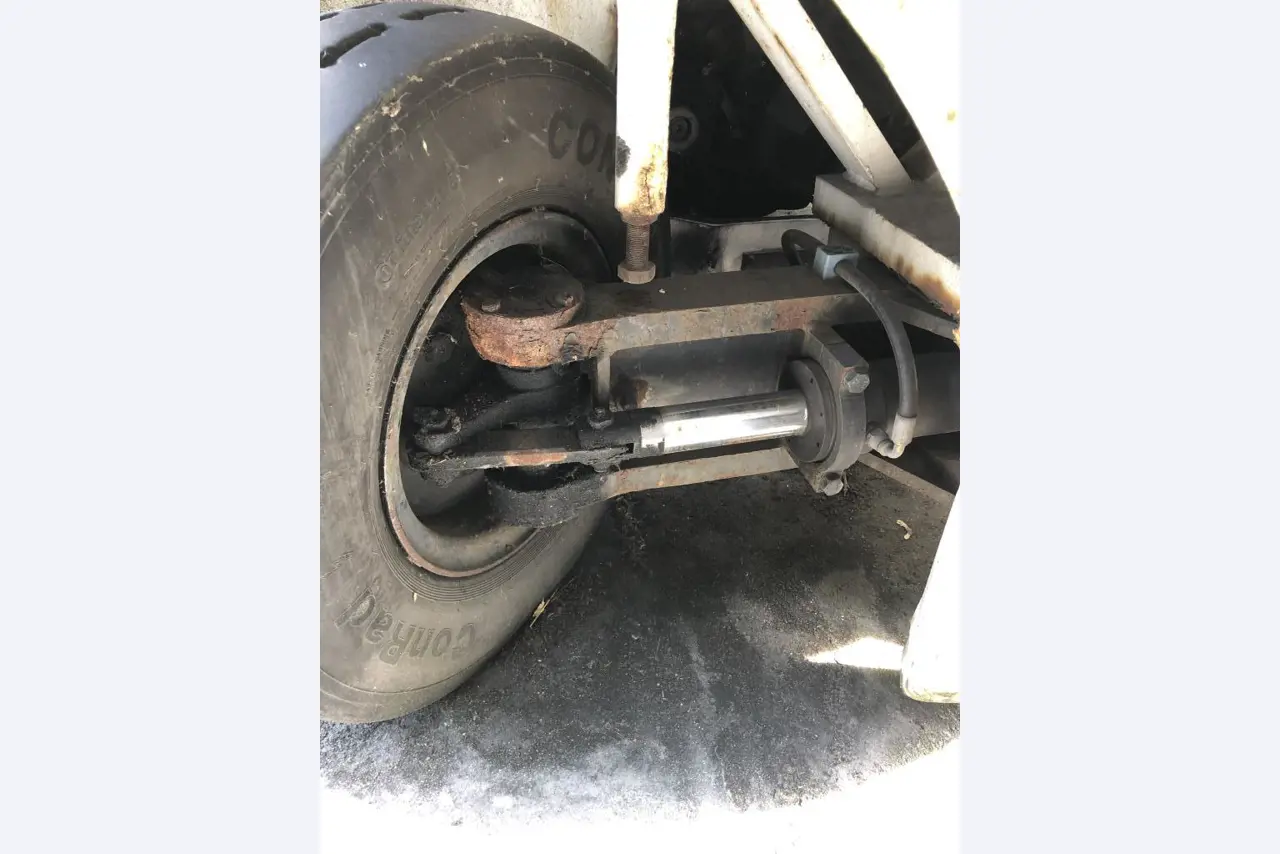 Gepflegte Flurförderfahrzeuge-8