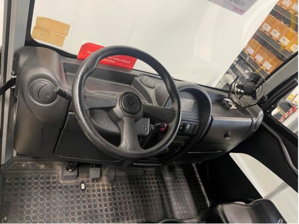 Gepflegte Flurförderfahrzeuge-7