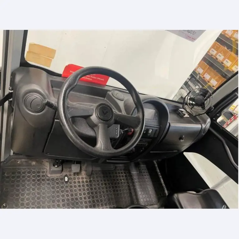 used forklifts and lifting devices-7