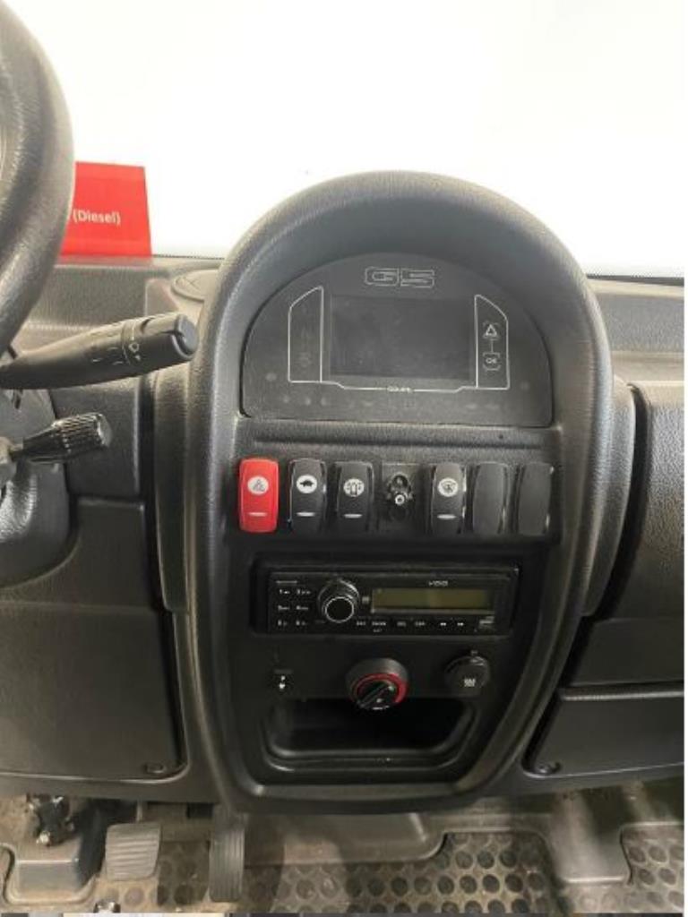 Gepflegte Flurförderfahrzeuge-9