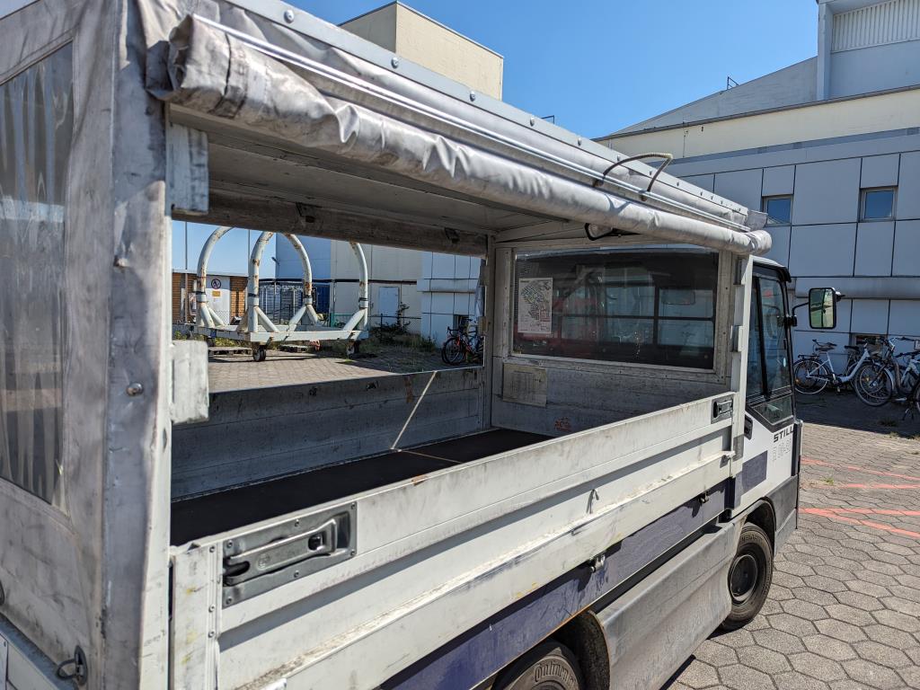 Gepflegte Flurförderfahrzeuge-11