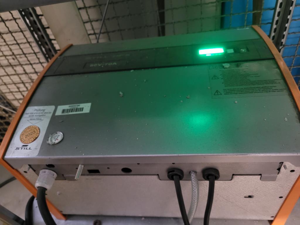 Gepflegte Flurförderfahrzeuge-2