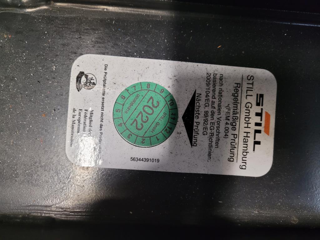 Gepflegte Flurförderfahrzeuge-8