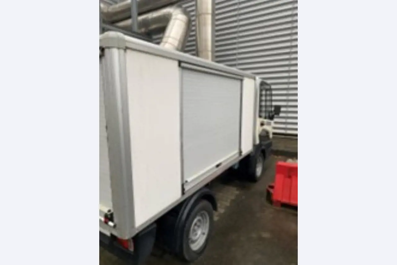 Gepflegte Flurförderfahrzeuge-6