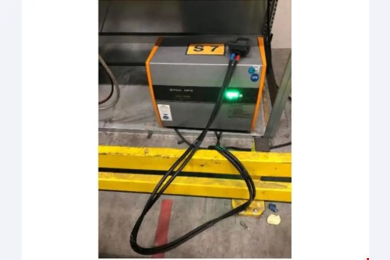 Gepflegte Flurförderfahrzeuge-5