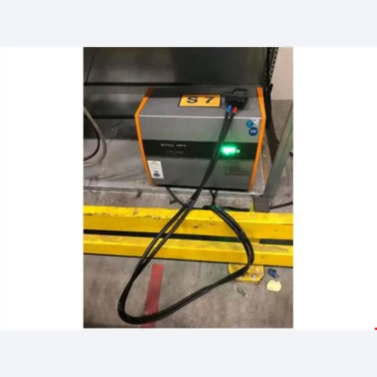 Gepflegte Flurförderfahrzeuge-5