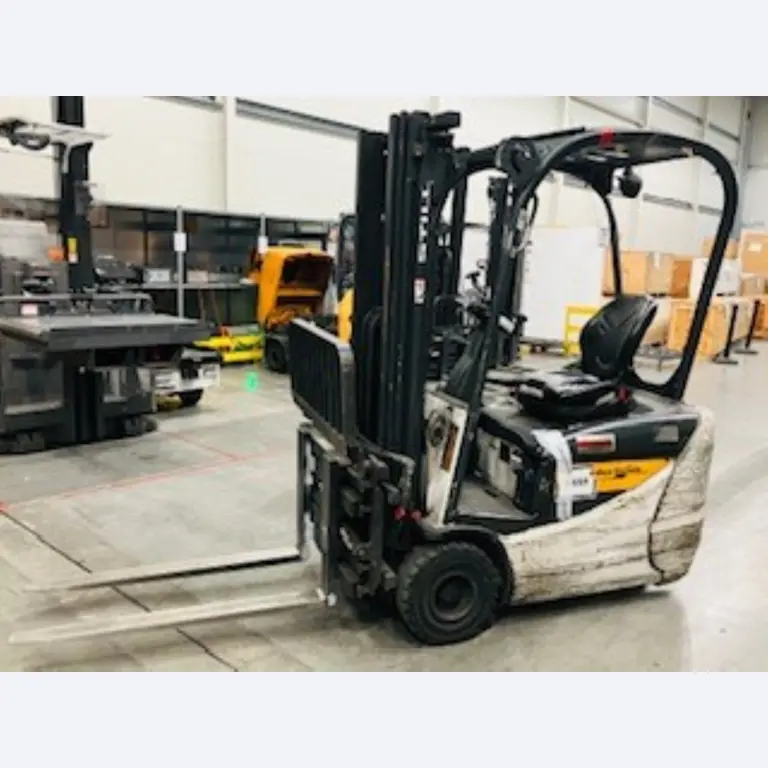 used forklifts and lifting devices-1