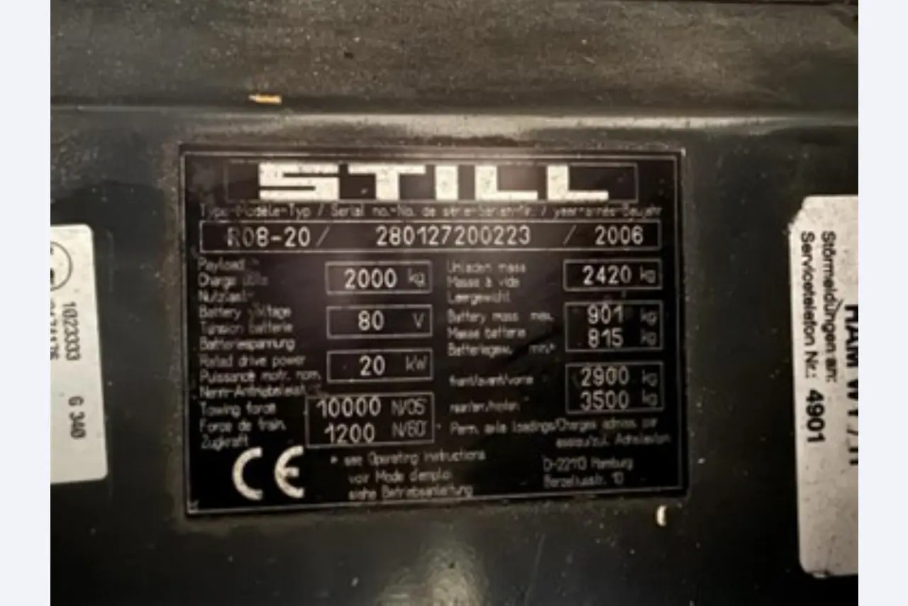 used forklifts and lifting devices-5