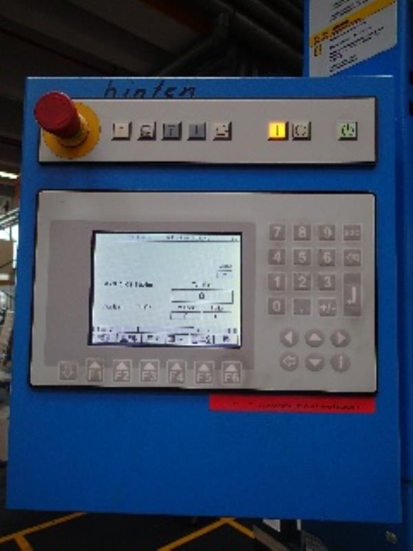 Gepflegte Flurförderfahrzeuge-2