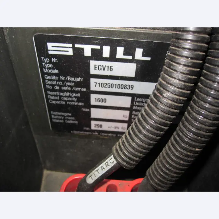 Gepflegte Flurförderfahrzeuge-2