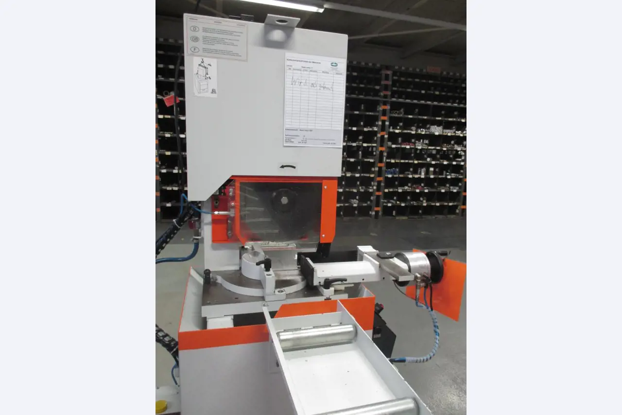 Gepflegte Flurförderfahrzeuge-5