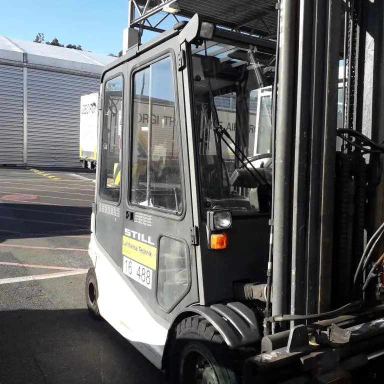 STILL Elektro-Vierrad-Stapler Still R60-40