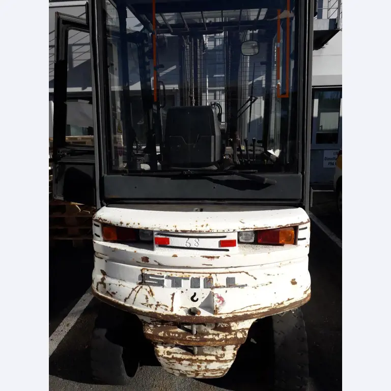 Gepflegte Flurförderfahrzeuge-4