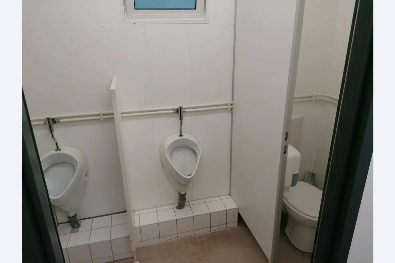 Gepflegte Flurförderfahrzeuge-11