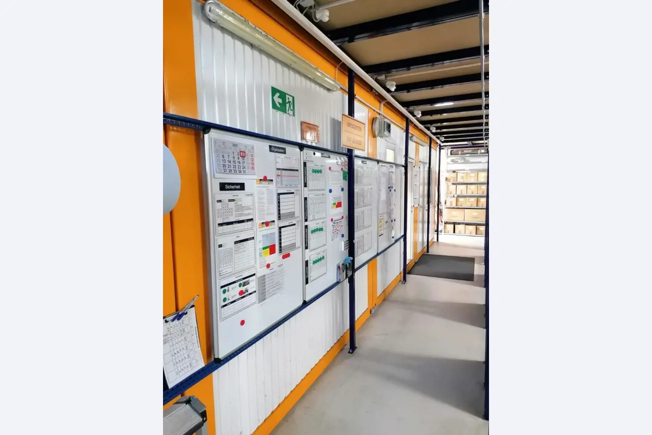 Gepflegte Flurförderfahrzeuge-14