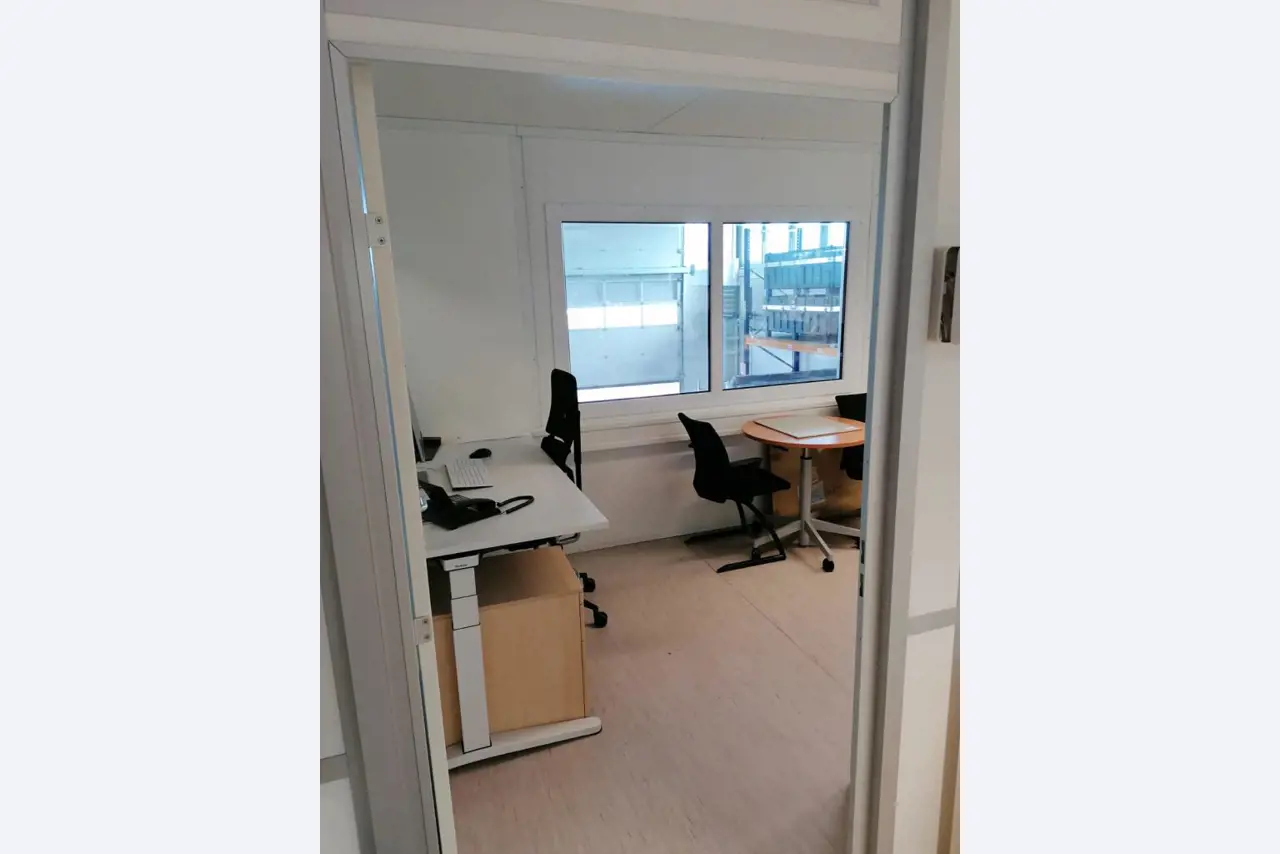 Gepflegte Flurförderfahrzeuge-15