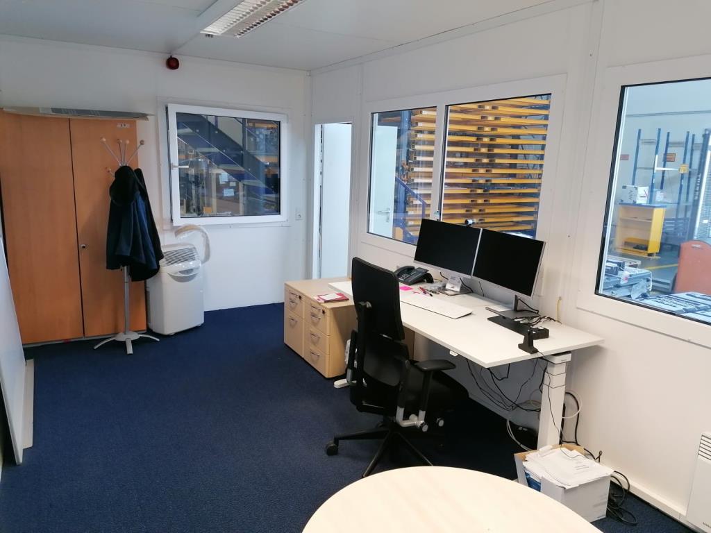 Gepflegte Flurförderfahrzeuge-18