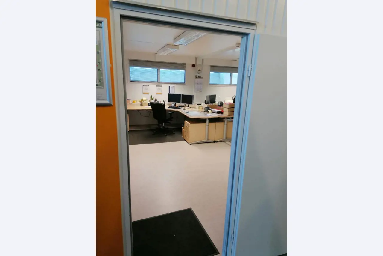 Gepflegte Flurförderfahrzeuge-20