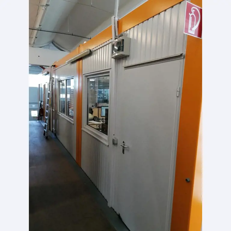 Gepflegte Flurförderfahrzeuge-23