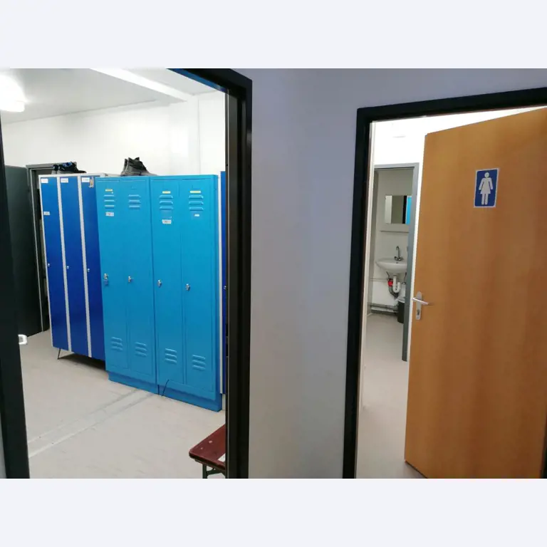 Gepflegte Flurförderfahrzeuge-26