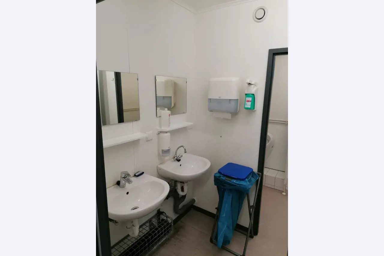 Gepflegte Flurförderfahrzeuge-28