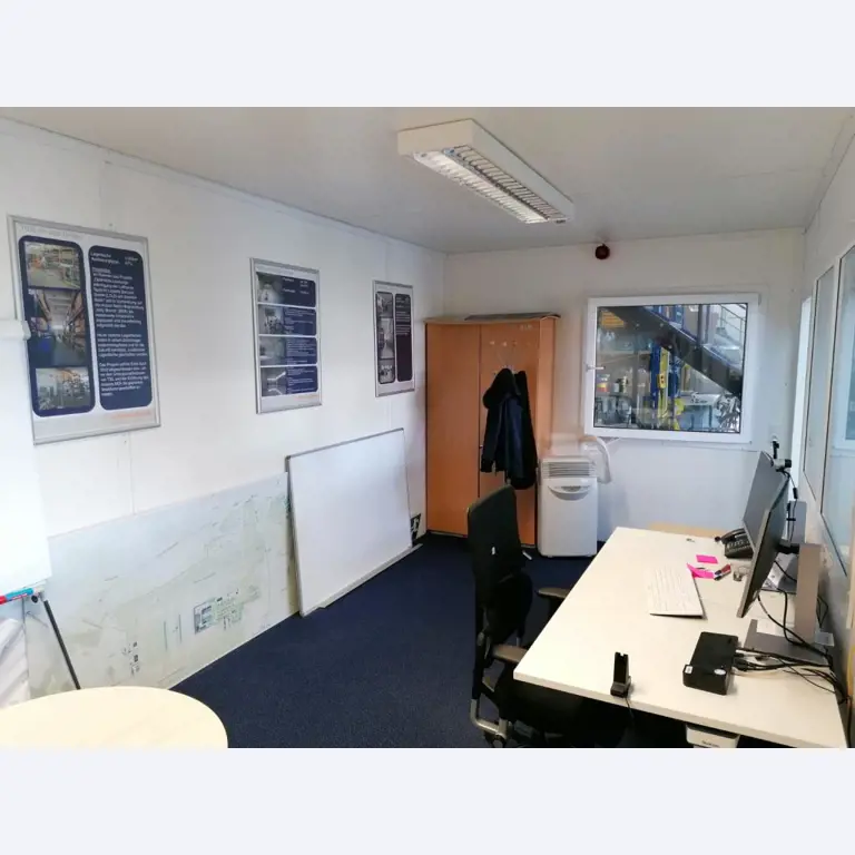 Gepflegte Flurförderfahrzeuge-31