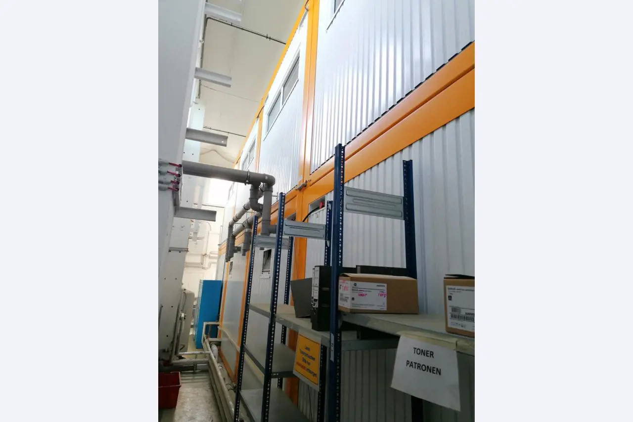 Gepflegte Flurförderfahrzeuge-34