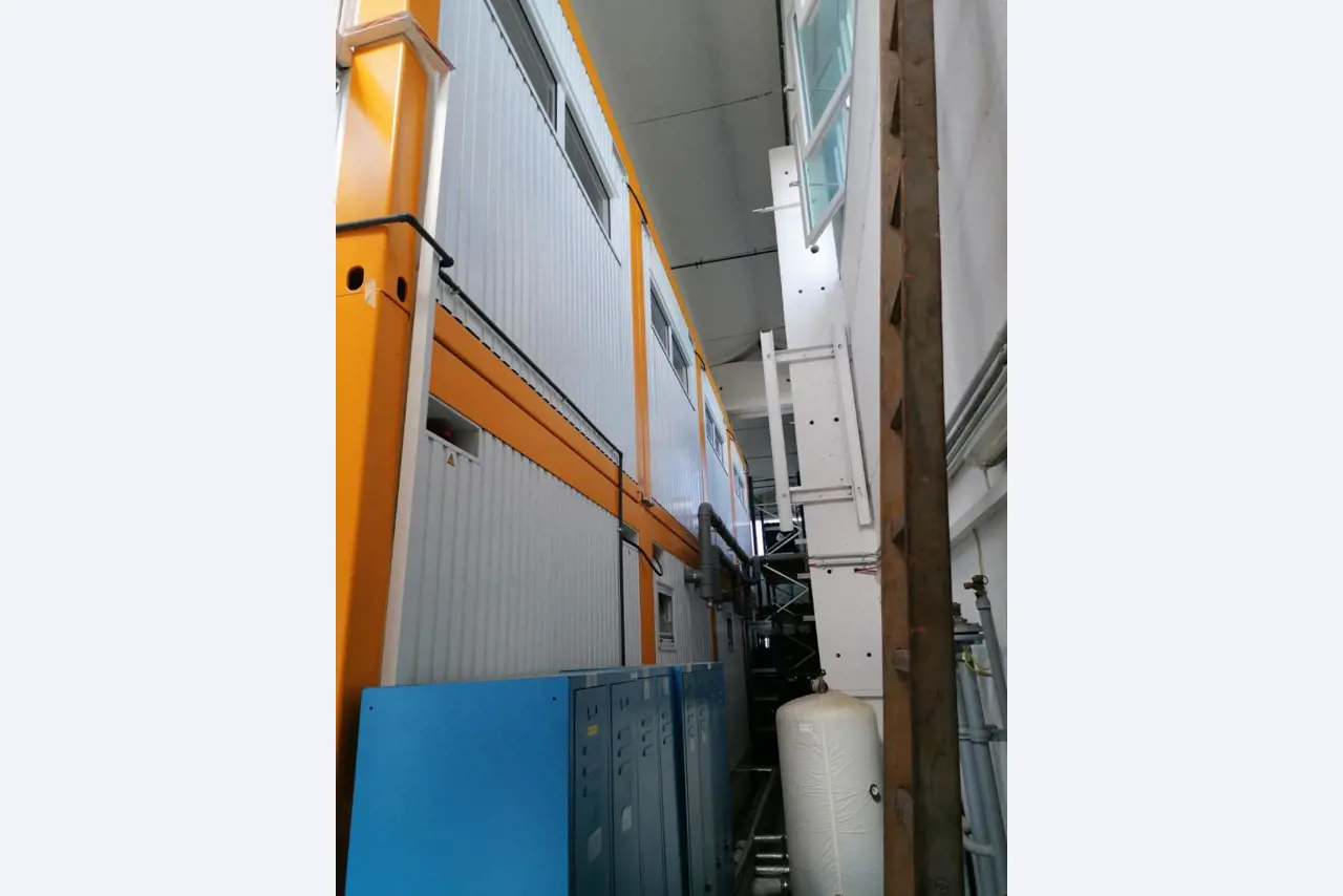 Gepflegte Flurförderfahrzeuge-37