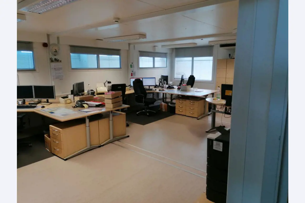 Gepflegte Flurförderfahrzeuge-39