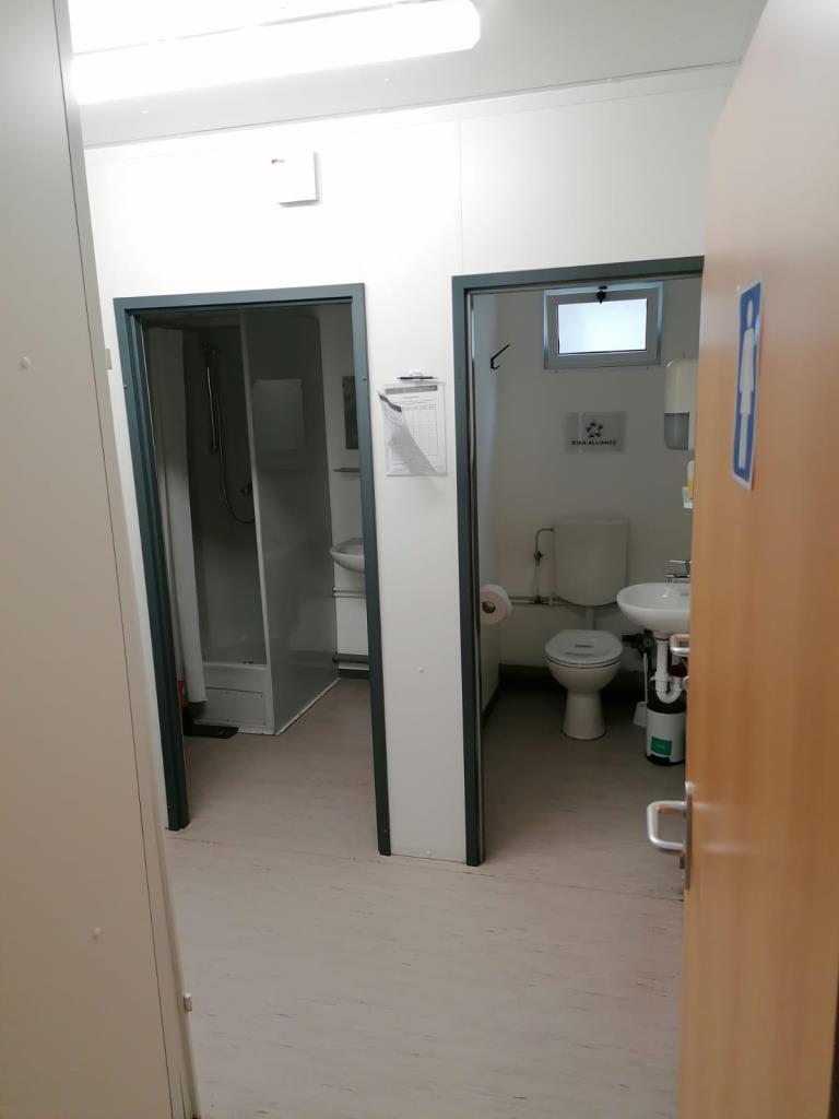 Gepflegte Flurförderfahrzeuge-40