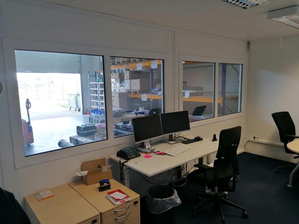 Gepflegte Flurförderfahrzeuge-9