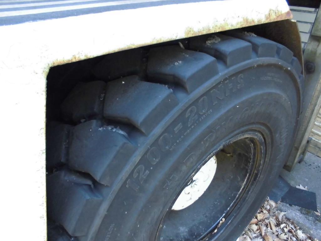 Gepflegte Flurförderfahrzeuge-7