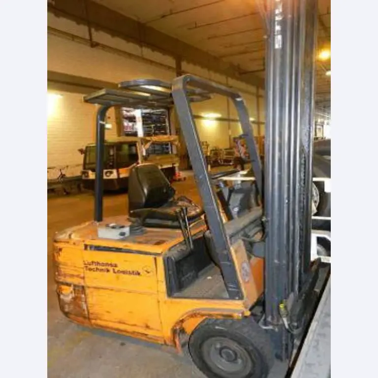 Gepflegte Flurförderfahrzeuge-3